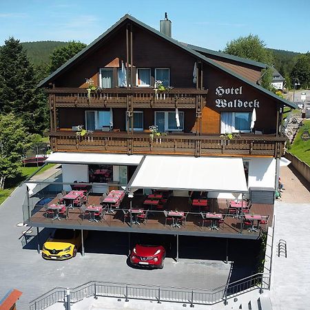 Hotel Waldeck Mit Restaurant "Florian'S" เฟลด์แบร์ก ภายนอก รูปภาพ